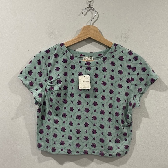 NWT Free People Mix it Up Baby Tee in Light Green Combo Sz Medium - Picture 4 of 5